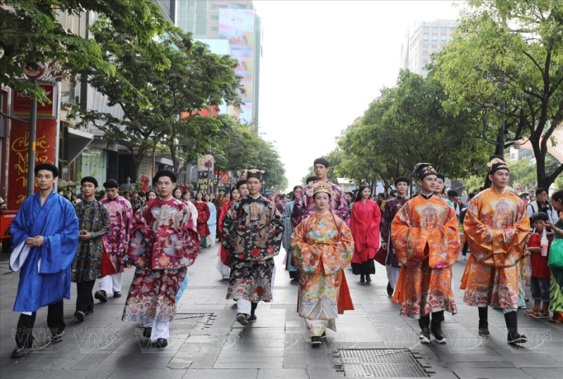 Đặc sắc lễ hội áo dài TP. Hồ Chí Minh. @ Báo ảnh Việt Nam