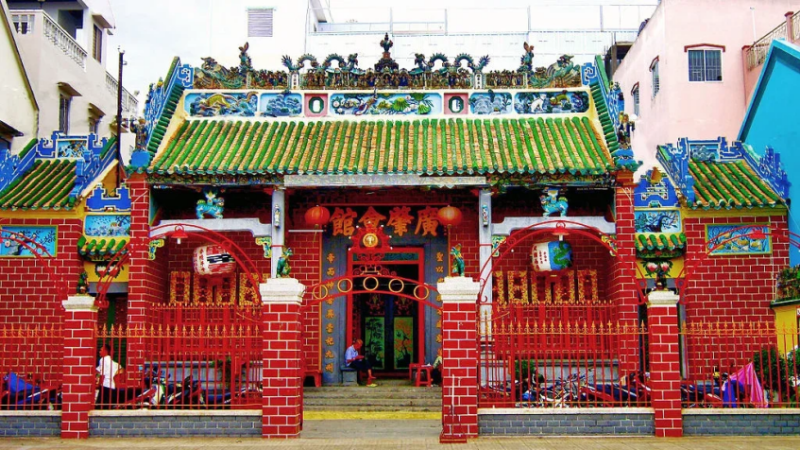 Chùa Ông cần Thơ.