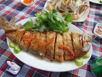 Cá thát lát chiên xù